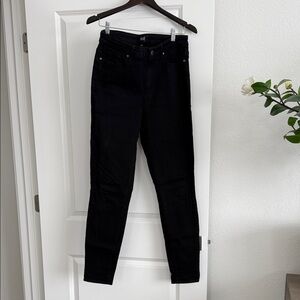 PAIGE Size 29 Like New Black High-Rise Skinny Jeans